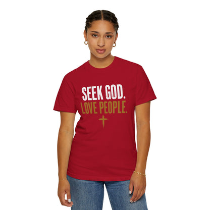 Seek God. Love People. – Stacked Tee, Deep Palette (Comfort Colors) – product image 15