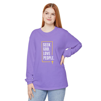 Seek God. Love People. – Stacked Long-Sleeve Tee (Comfort Colors) – product image 8
