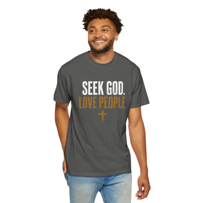 Seek God. Love People. – Stacked Tee, Deep Palette (Comfort Colors) – product image 3
